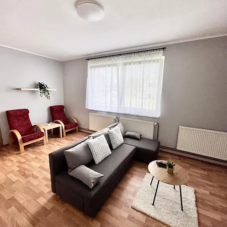 Gasthuis Tenis Klub Deza 3*